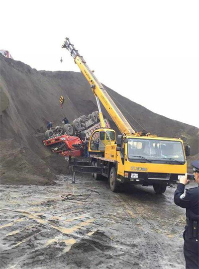 崆峒区上犹道路救援